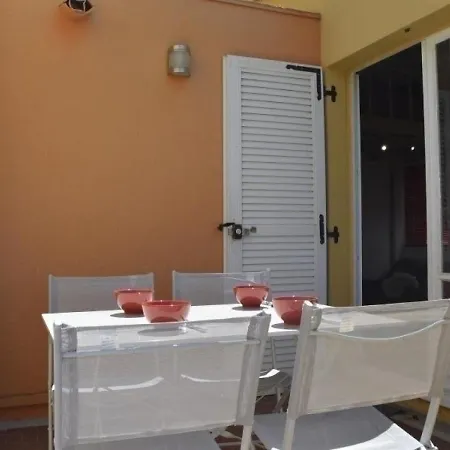 Apartment Cap D'agde, 1 Piece, 4 Personnes - Fr-1-249-287